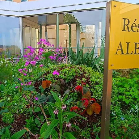 Lägenhet A 8 Min A Pieds De La Plage, Du Centre Et Du Brittany Ferries *