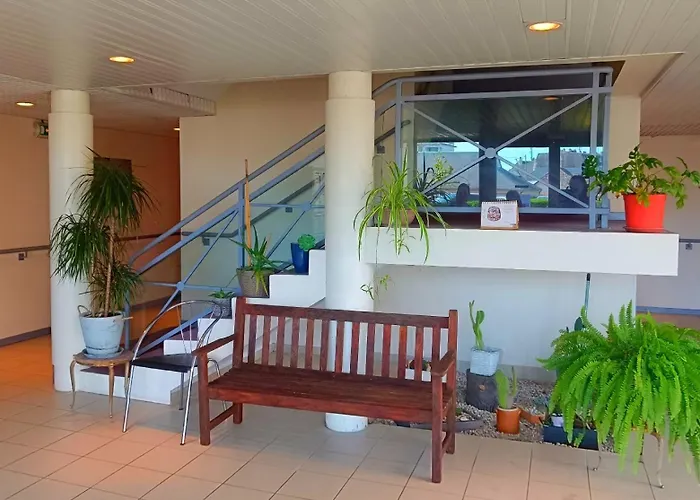 A 8 Min A Pieds De La Plage, Du Centre Et Du Brittany Ferries Lägenhet *