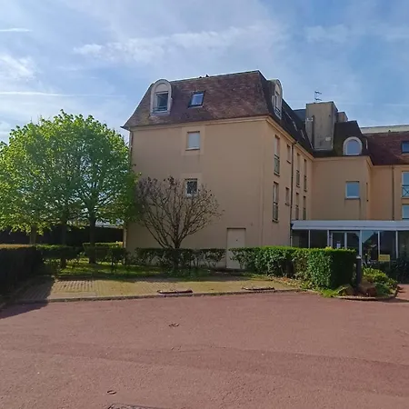 Apartamento A 8 Min A Pieds De La Plage, Du Centre Et Du Brittany Ferries Ouistreham