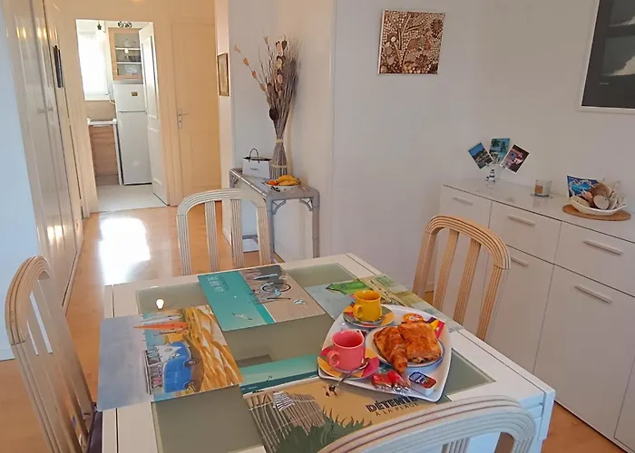 A 8 Min A Pieds De La Plage, Du Centre Et Du Brittany Ferries * Ouistreham