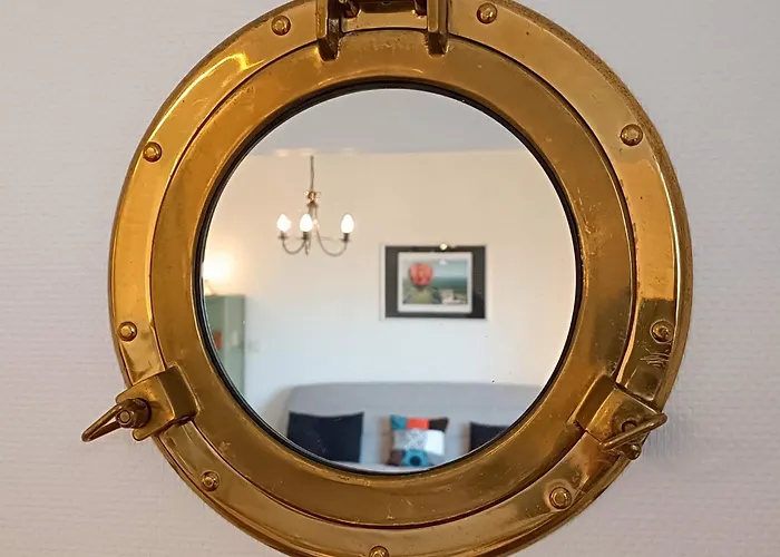 A 8 Min A Pieds De La Plage, Du Centre Et Du Brittany Ferries