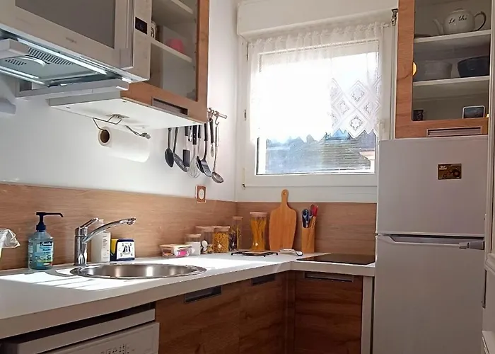 Apartment A 8 Min A Pieds De La Plage, Du Centre Et Du Brittany Ferries Ouistreham